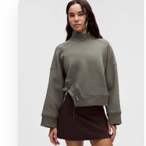 Lululemon Plush Curved Hem pull over